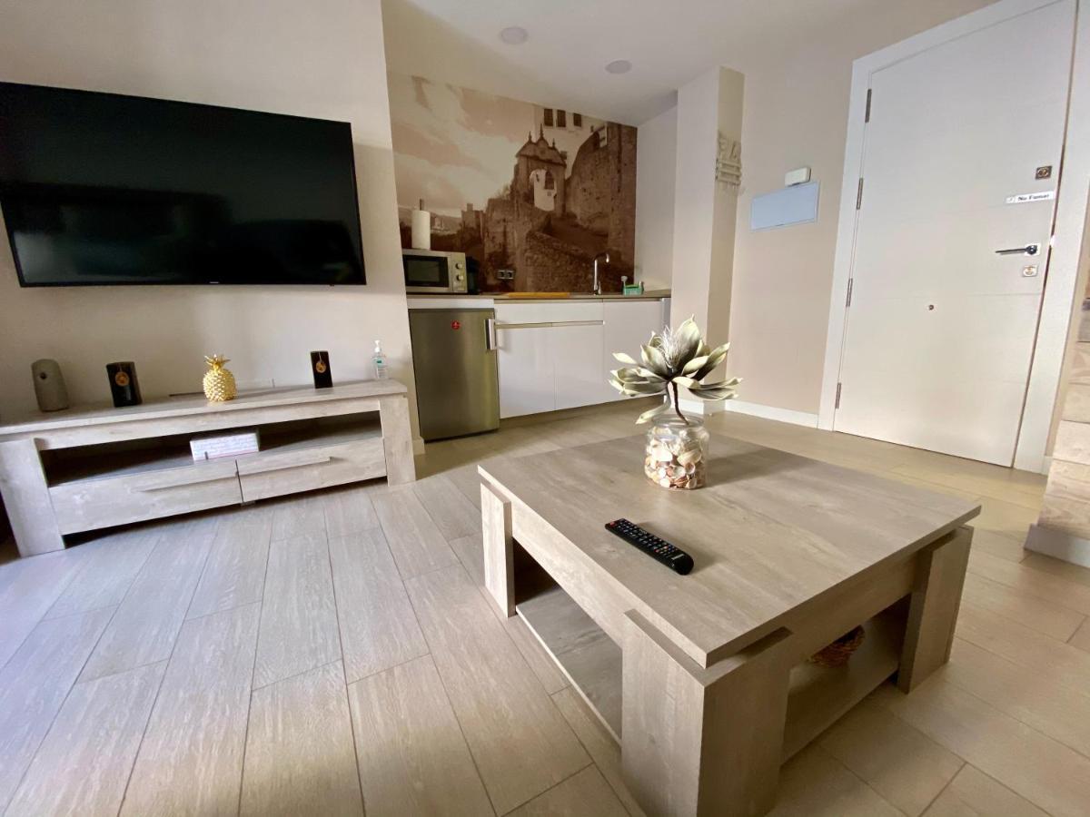 Apartamento Ciudad Sonada Apartment Ronda Bagian luar foto